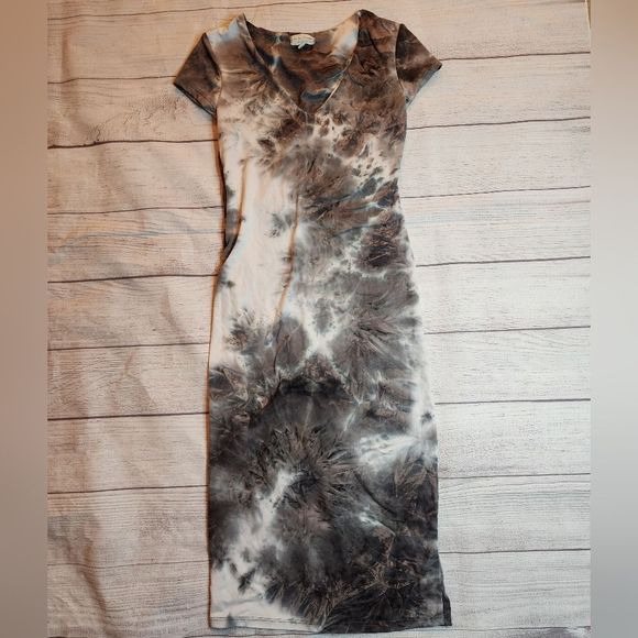 See You Monday Dresses & Skirts - See You Monday Dress size Medium.